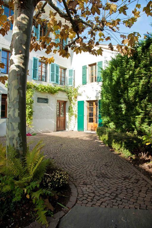 Charming Geneva Apartment Exterior photo